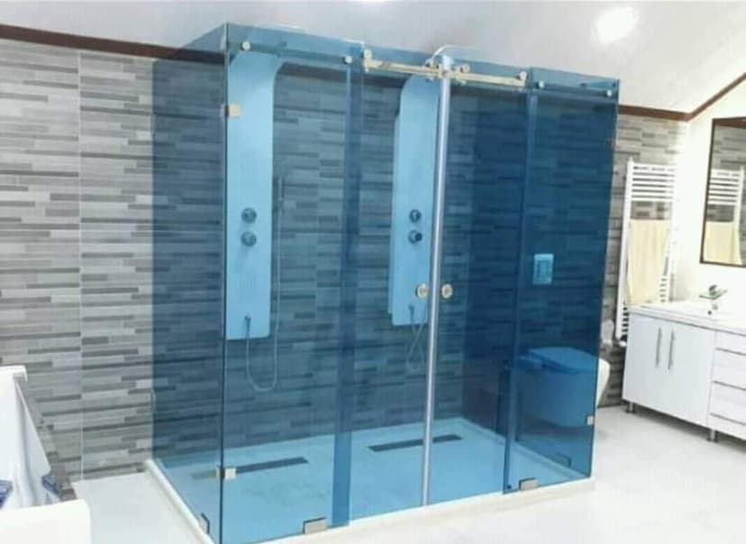 Aluminium and prefabricated houses